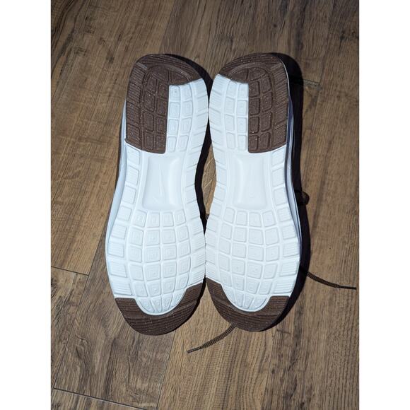 Nike Air Max Nuaxis Sneaker Men's Size 11 IB4496-126 - Picture 8 of 8